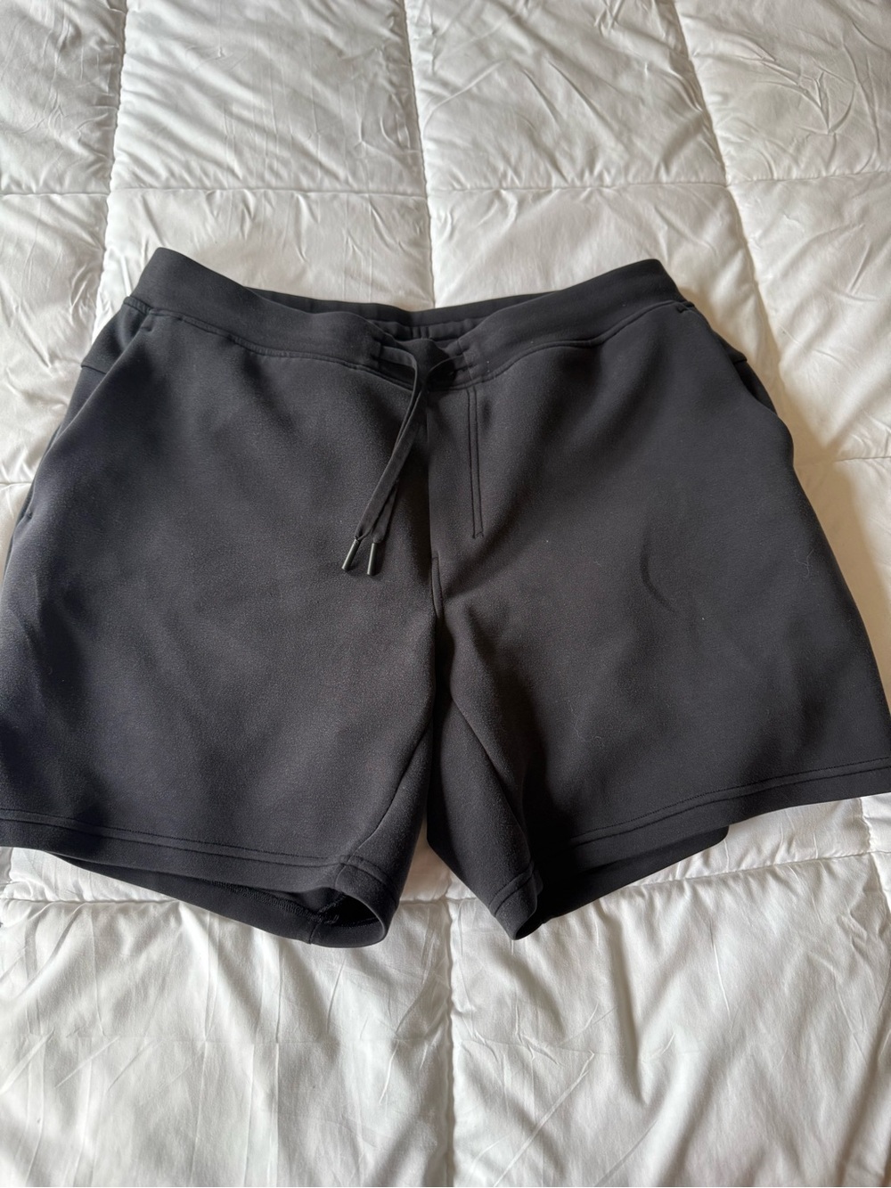 Lululemon spacer Black Drawstring Athletic Shorts